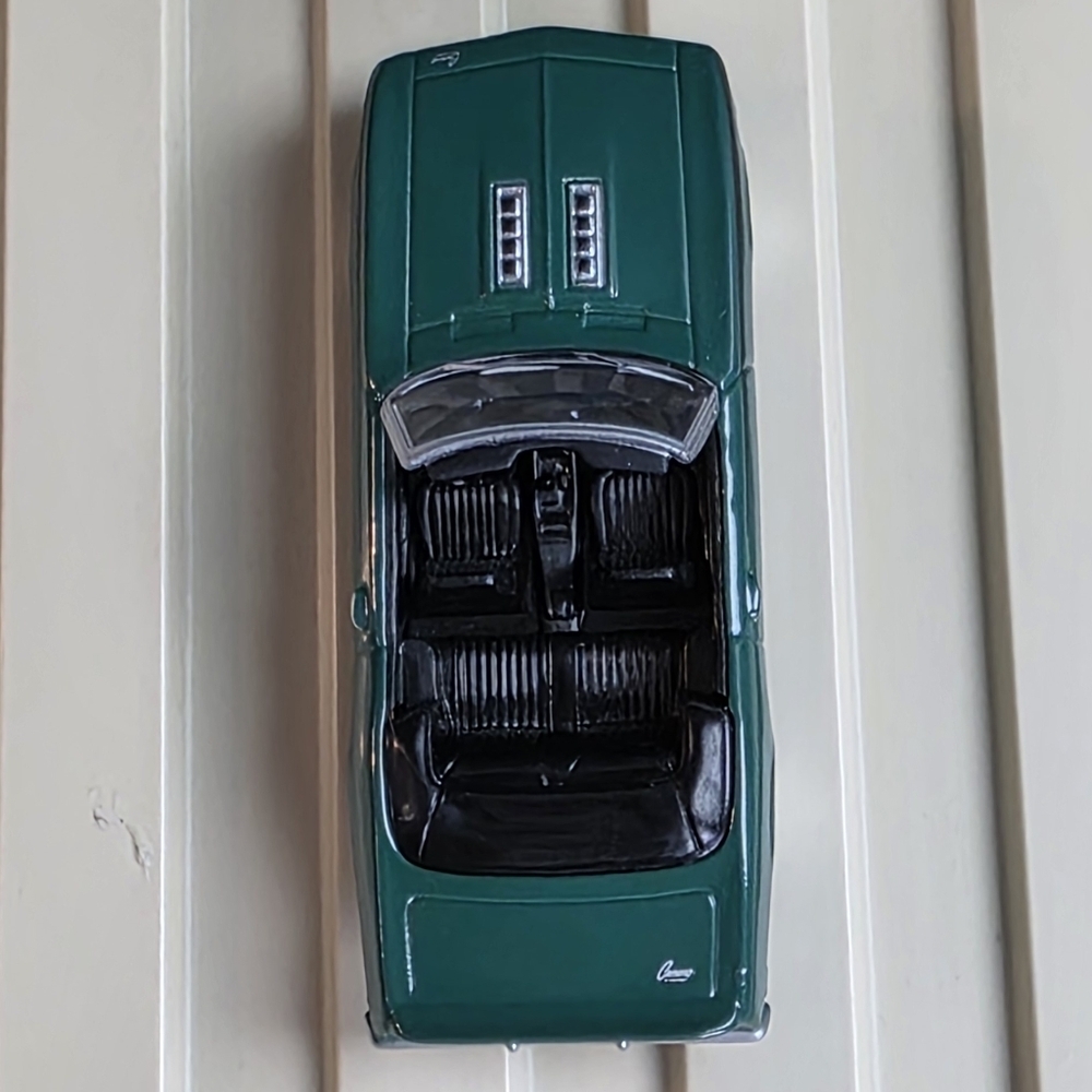 2001 Readers Digest Die Cast 1969 Camaro Toy Car - Picture 6 of 13
